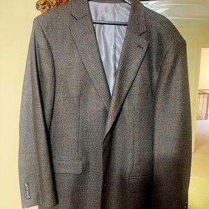 Navy sports coat w/ gray, taupe & baby blue stitching.